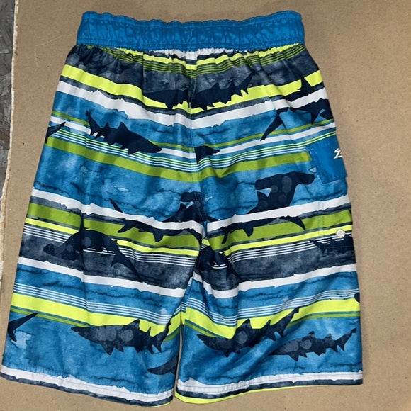 3 Swimtrunks for the price of 1 - Picture 7 of 9